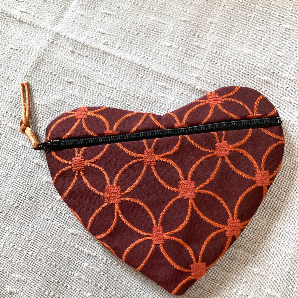 Helen's Daughters Handmade Large Heart Coin Purse - Picture 6 of 8